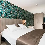Unique & 4*