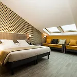 Hotell Unique & 4*