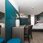 Unique & 4* Saint-Raphaël