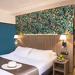Unique & Hotel Saint-Raphael (Var)