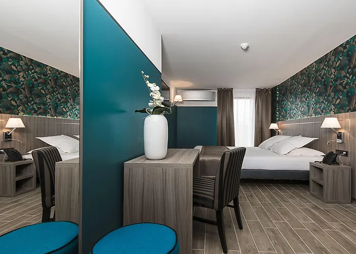 Unique & 4* Saint-Raphaël