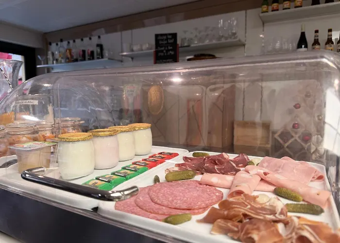 Unique & Saint-Raphaël